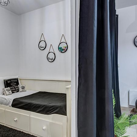 Willa Milo Luxury House -Free Airport Pick Up-10Min Drive Markópoulon Zewnętrze zdjęcie