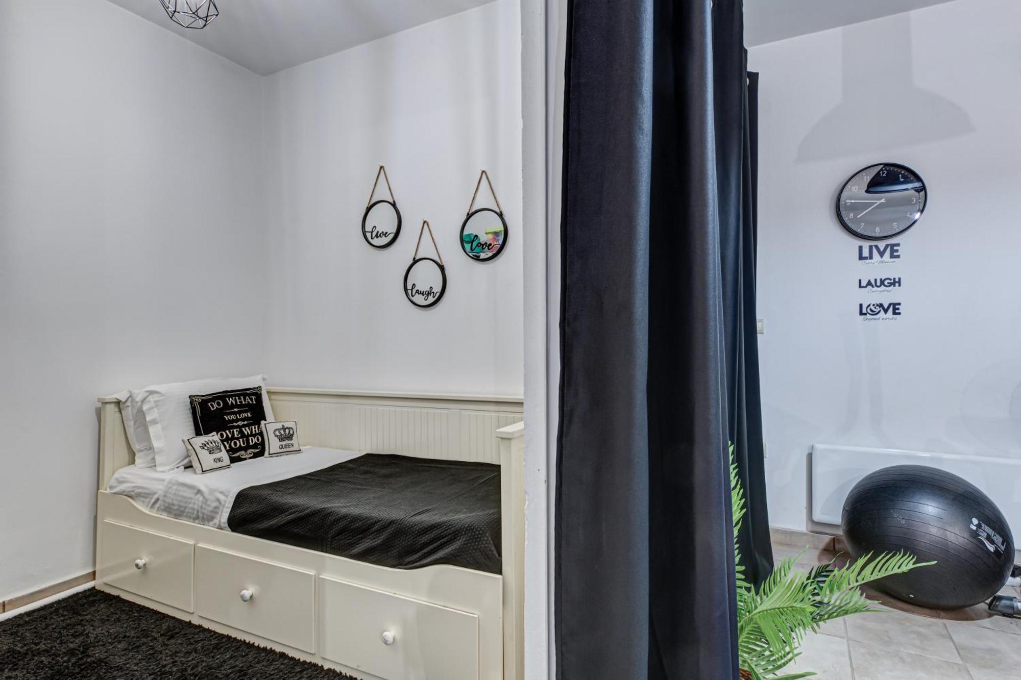Willa Milo Luxury House -Free Airport Pick Up-10Min Drive Markópoulon Zewnętrze zdjęcie